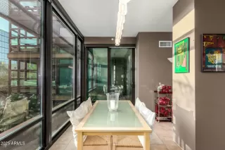 Photo #6: 6848589 Listing 