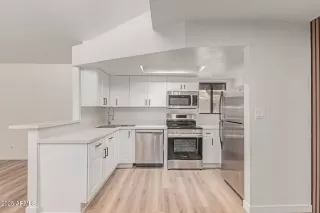 Photo #1: 6848746 Listing