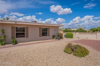 Photo #2: 6848972 Listing