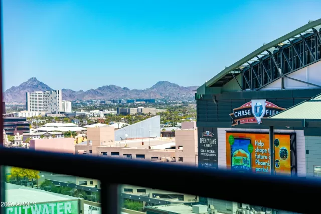 MLS: 6849144 Condo For Sale