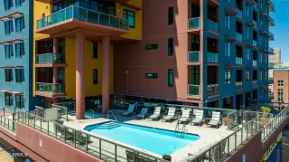 Photo #2: 6849144 Listing