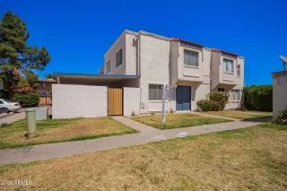 Photo #1: 6849256 Listing