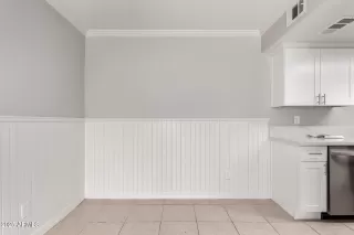 Photo #6: 6849256 Listing