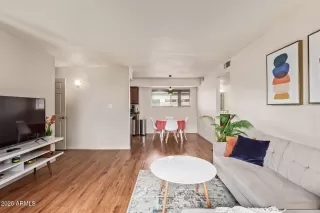 Photo #1: 6849264 Listing