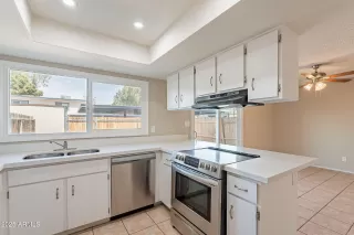 Photo #3: 6849273 Listing