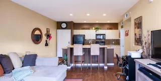 Photo #5: 6849454 Listing 