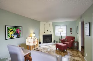 Photo #2: 6849494 Listing 