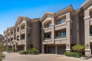 Photo #4: 6849541 Listing