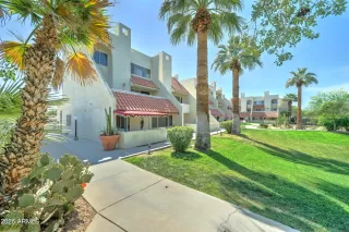 Photo #1: 6849685 Listing