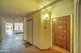 Photo #3: 6849685 Listing