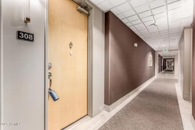 MLS: 6849751 Condo For Sale