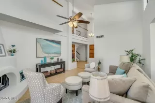 Photo #3: 6849836 Listing 