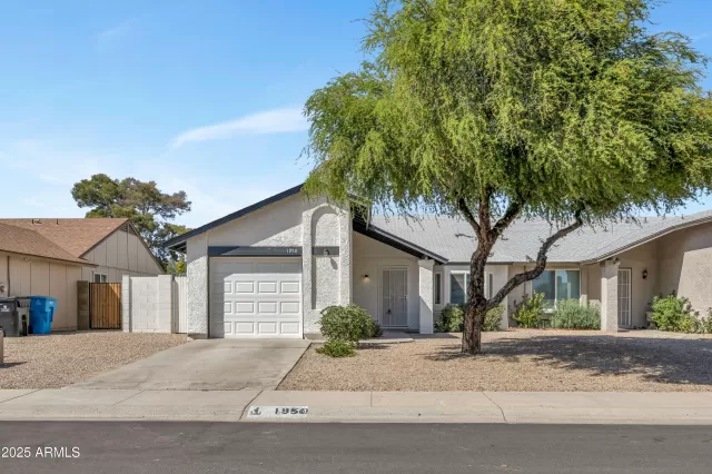 MLS: 6849906 Condo For Sale