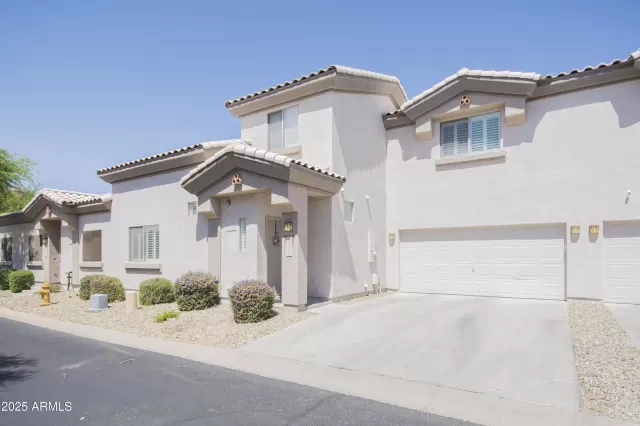 MLS: 6849986 Condo For Sale