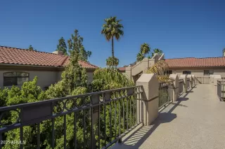 Photo #6: 6850052 Listing 