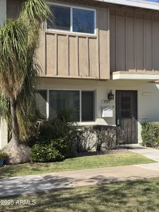 Photo #1: 6850107 Listing