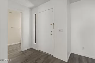 Photo #5: 6850115 Listing