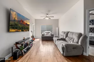 Photo #2: 6850119 Listing