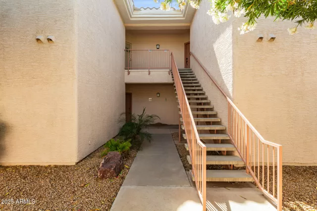 MLS: 6850261 Condo For Sale