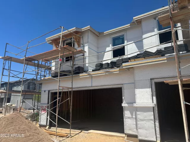 MLS: 6850396 Condo For Sale