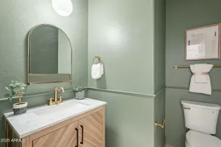 Photo #3: 6850616 Listing