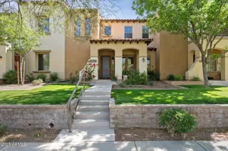 Photo #2: 6850682 Listing 