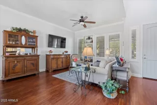 Photo #6: 6850682 Listing 