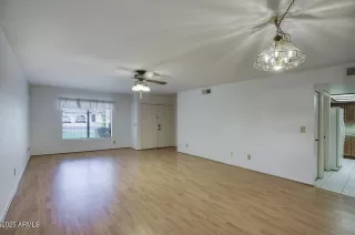 Photo #1: 6850868 Listing 