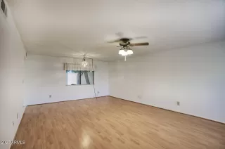 Photo #2: 6850868 Listing 