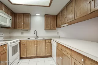 Photo #4: 6850868 Listing 