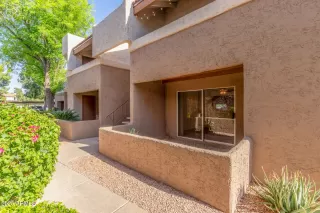 Photo #2: 6850935 Listing