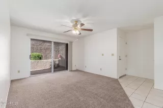 Photo #6: 6850935 Listing