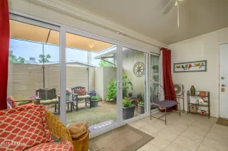 Photo #2: 6851033 Listing