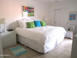 Photo #6: 6851061 Listing 