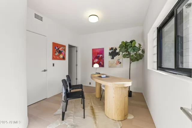 MLS: 6851356 Condo For Sale