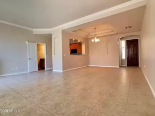 Photo #1: 6851626 Listing 