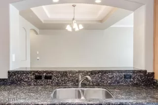 Photo #4: 6851626 Listing 