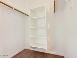 Photo #6: 6851626 Listing 