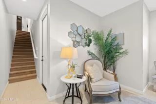 Photo #2: 6851735 Listing 