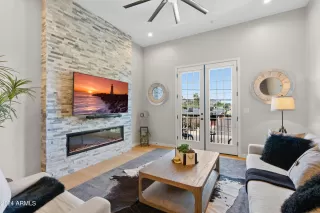 Photo #4: 6851735 Listing 