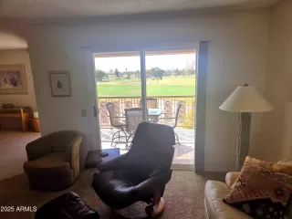 Photo #5: 6851847 Listing 
