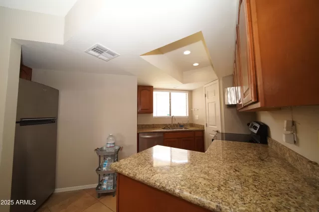 MLS: 6852136 Condo For Sale