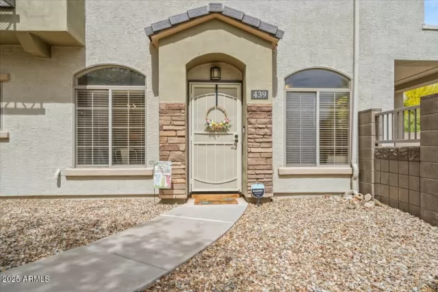 MLS: 6852156 Condo For Sale
