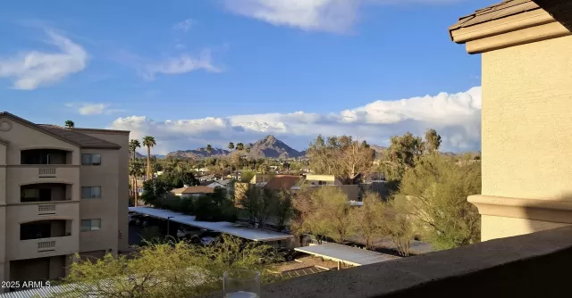 MLS: 6852237 Condo For Sale