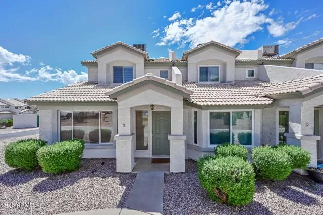 MLS: 6852491 Condo For Sale