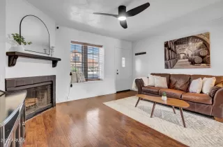 Photo #2: 6852685 Listing