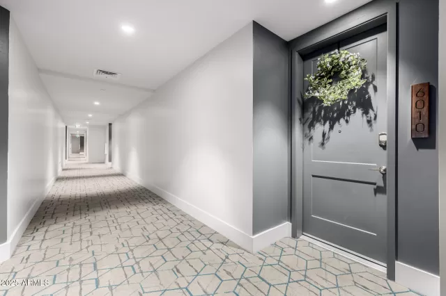 MLS: 6852841 Condo For Sale