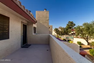 Photo #3: 6852913 Listing