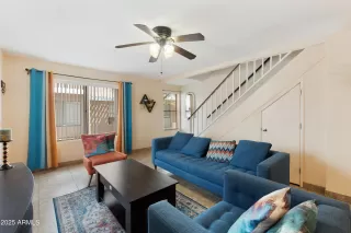 Photo #3: 6852989 Listing 