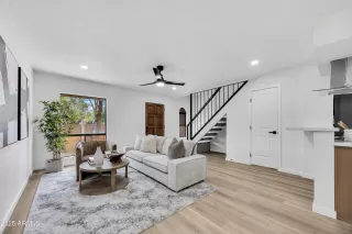 Photo #1: 6853225 Listing